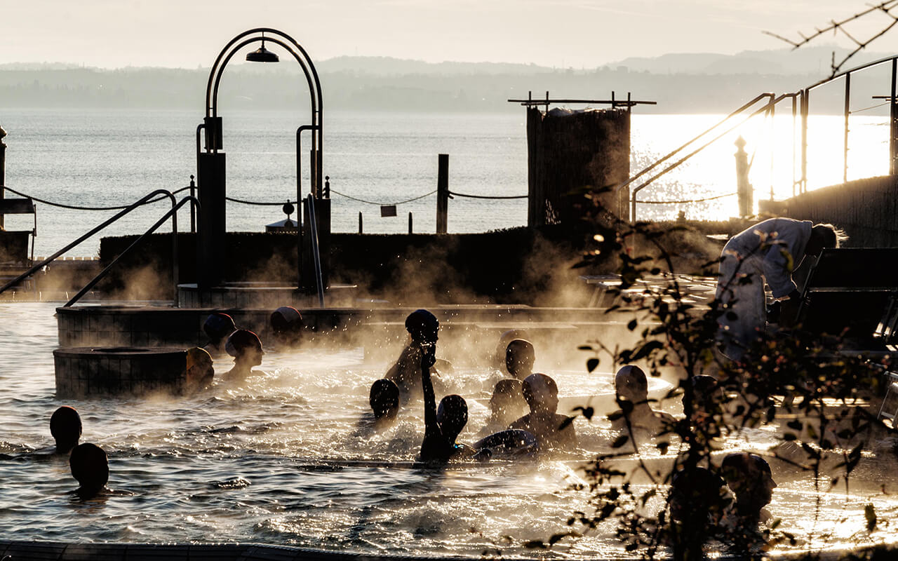 Acqua di Sirmione: proprietà e controindicazioni – Secondamano®